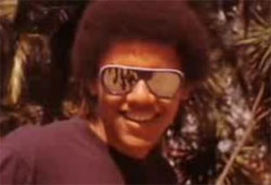 barack obama in cool sunglasses